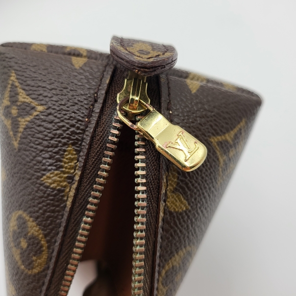LOUIS VUITTON Monogram Trousse Demi Ronde Cosmetic Pouch GM.. Authentic!!!! - Picture 8 of 12